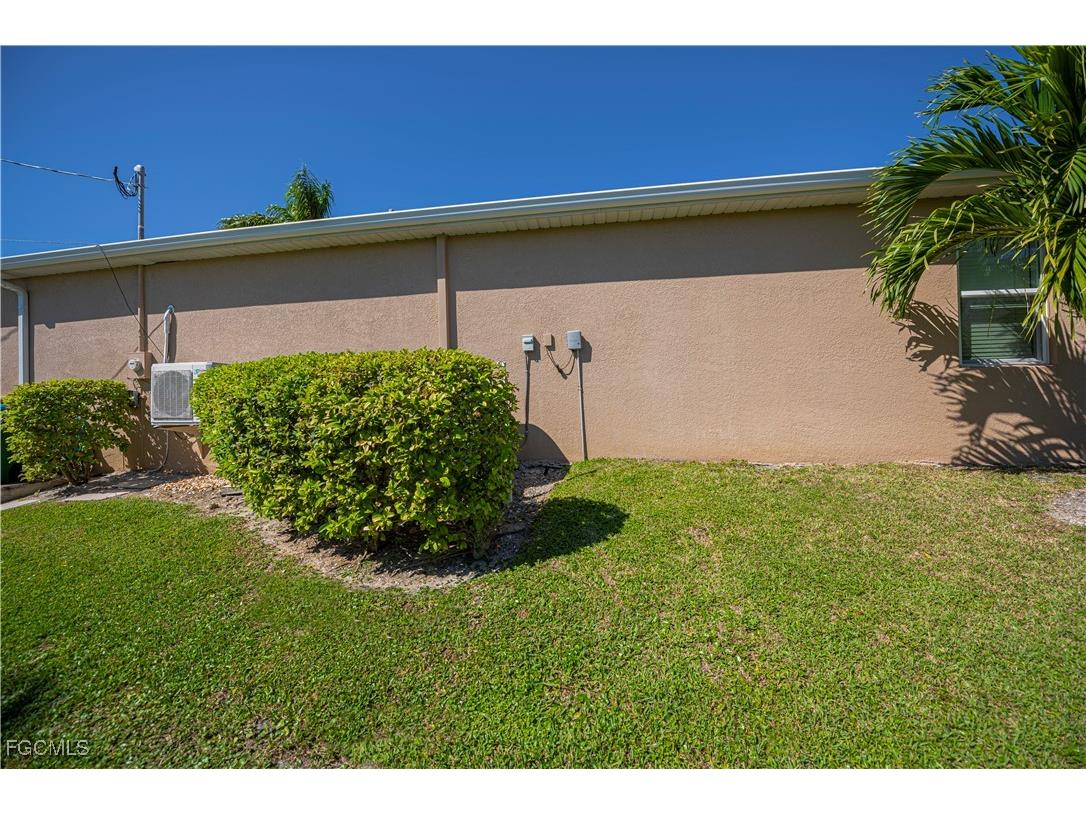 2663 SW 32nd Street Cape Coral FL 33914 2025009274 image50