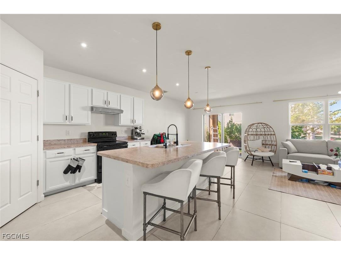 26640 Saville Avenue Bonita Springs FL 34135 2025021868 image8
