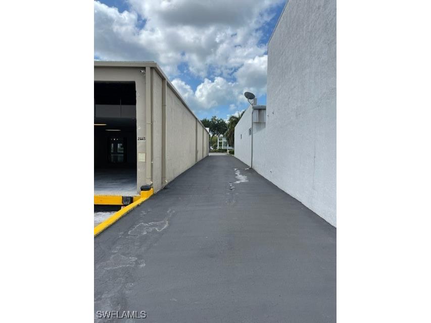 2665 Davis Boulevard Naples FL 34104 225069296 image5