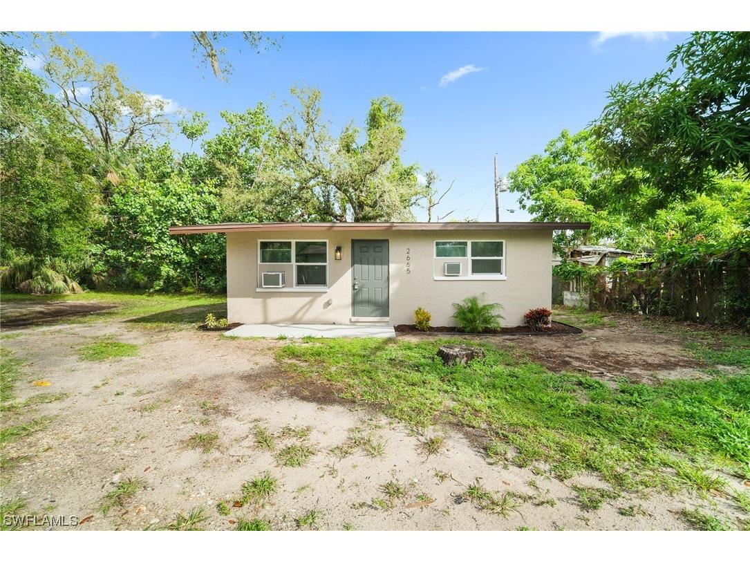 2665 Saint Charles Street Fort Myers FL 33916 223076906 image1
