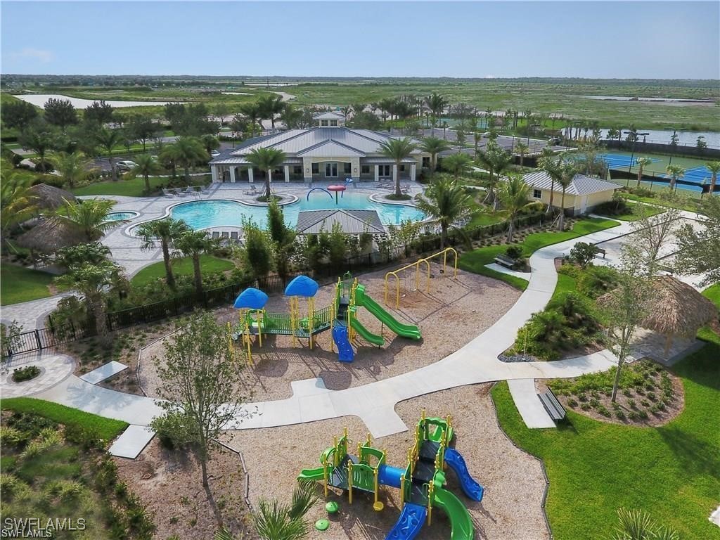 2665 Vine Avenue Naples FL 34120 225076610 image26