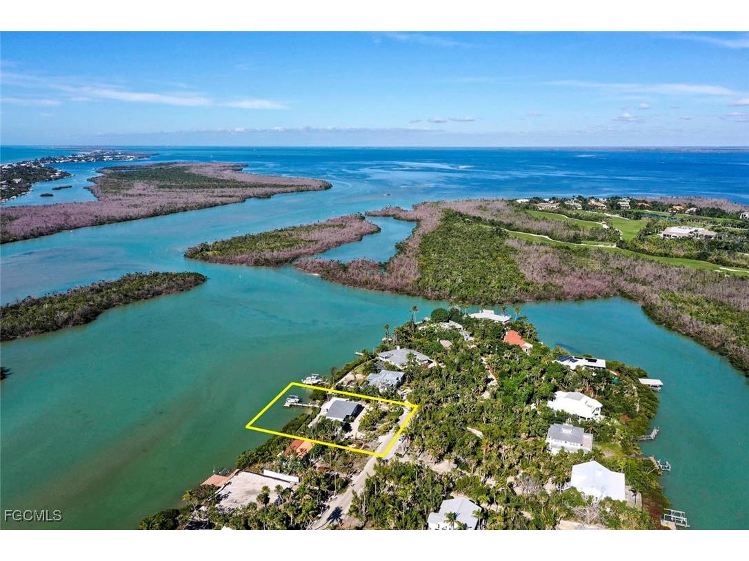 2667 Coconut Drive Sanibel FL 33957 2025019436 image34