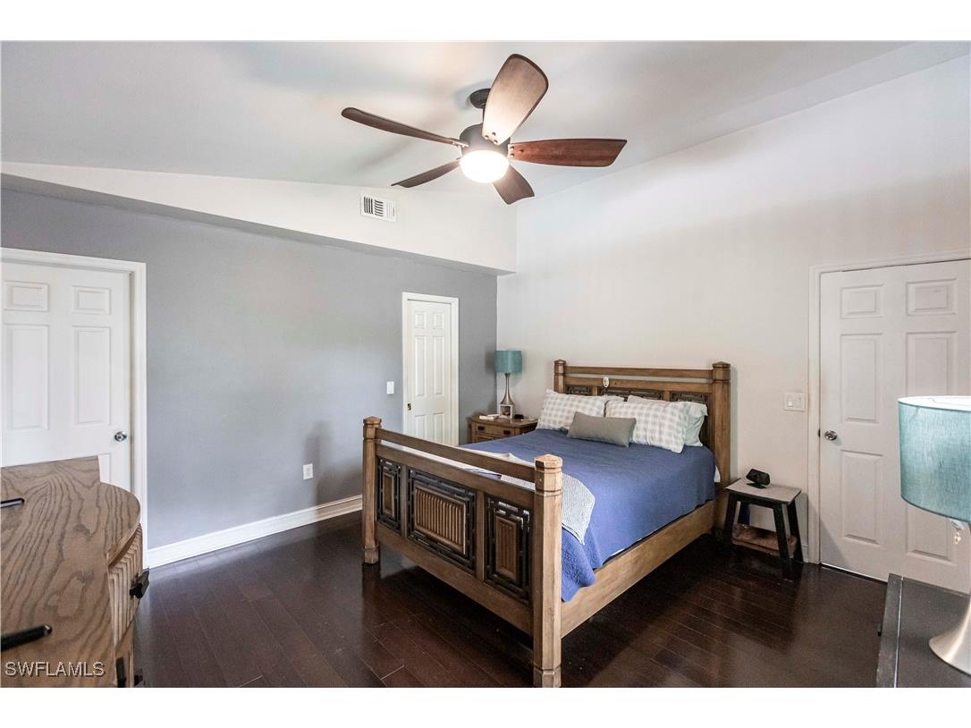 2667 River Reach Drive Naples FL 34104 225066369 image13