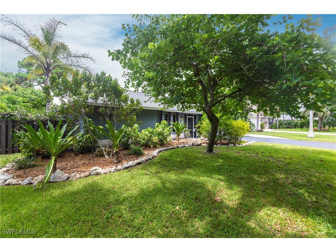 2667 River Reach Drive Naples FL 34104 225066369 image23