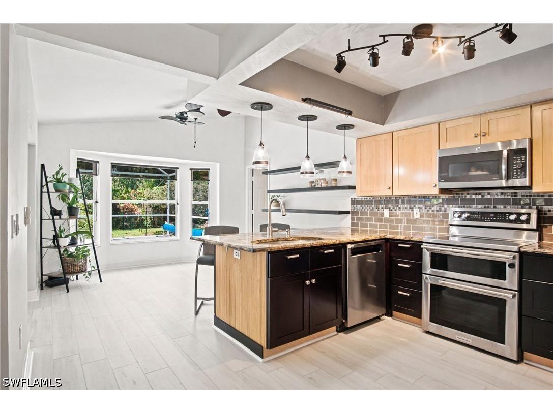 2667 River Reach Drive Naples FL 34104 226023693 image13