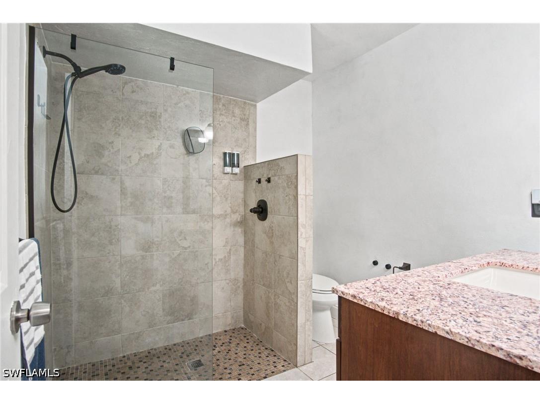 2667 River Reach Drive Naples FL 34104 226023693 image22