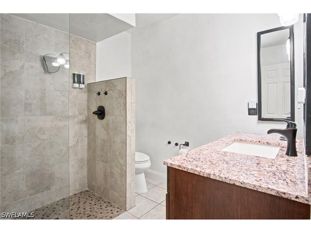 2667 River Reach Drive Naples FL 34104 226023693 image25