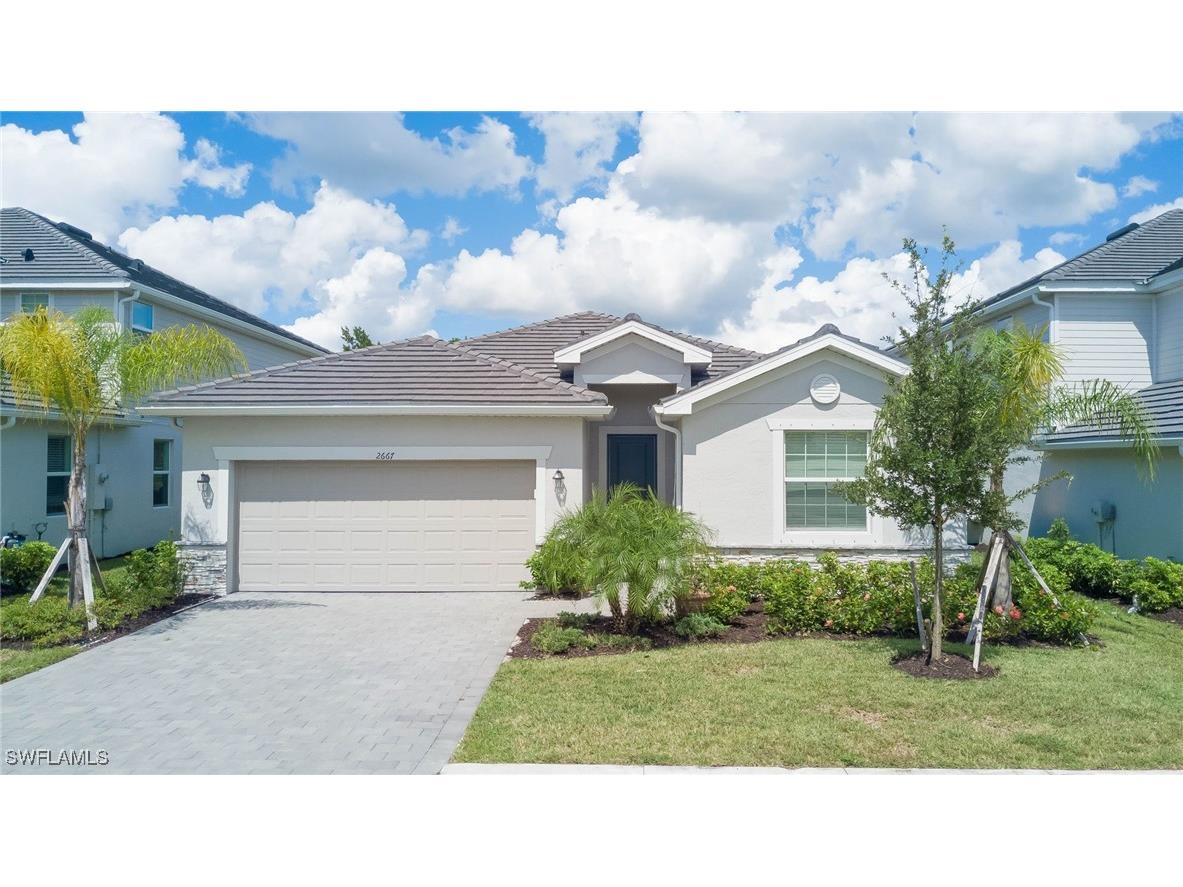 2667 Scarlet Way Naples FL 34120 225071569 image1