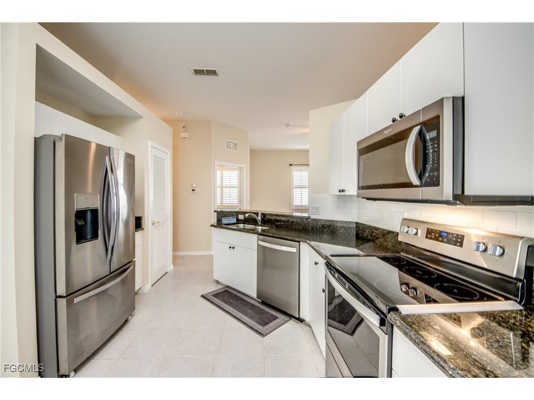 2667 Sunset Lake Drive Cape Coral FL 33909 2025012569 image21