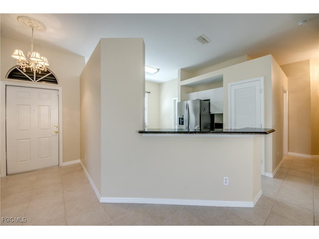 2667 Sunset Lake Drive Cape Coral FL 33909 2025012569 image3