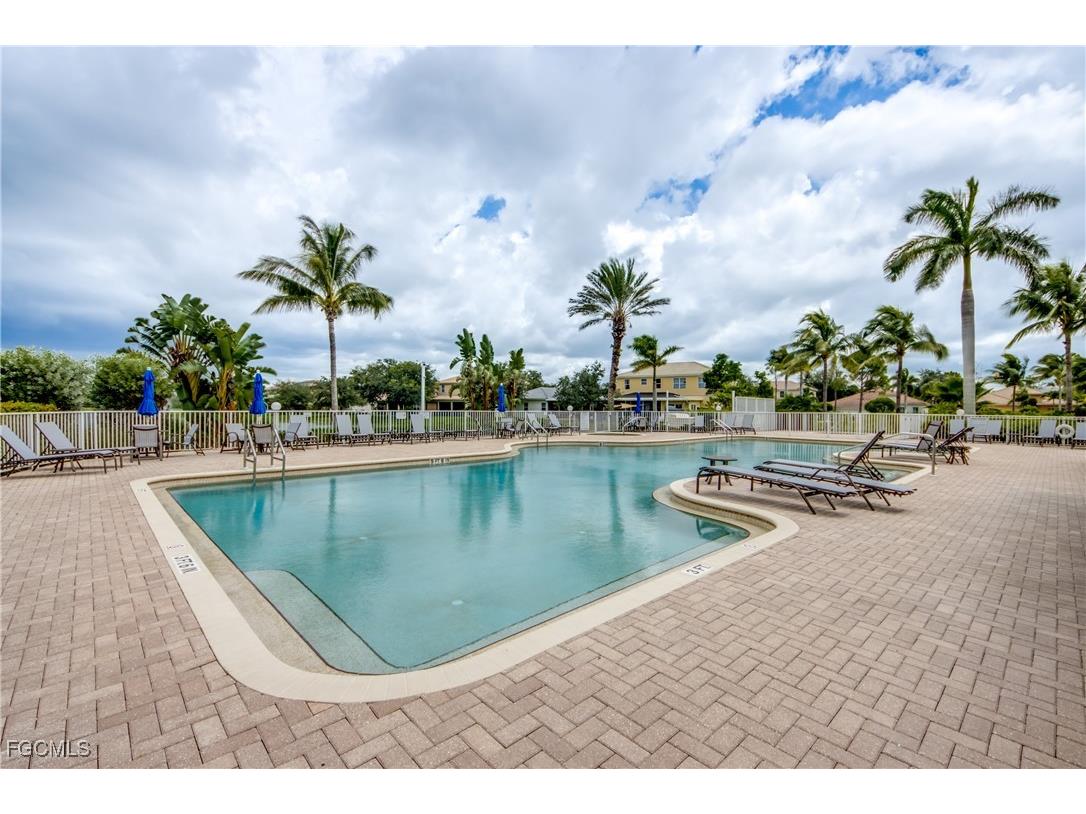 2667 Sunset Lake Drive Cape Coral FL 33909 2025012569 image48