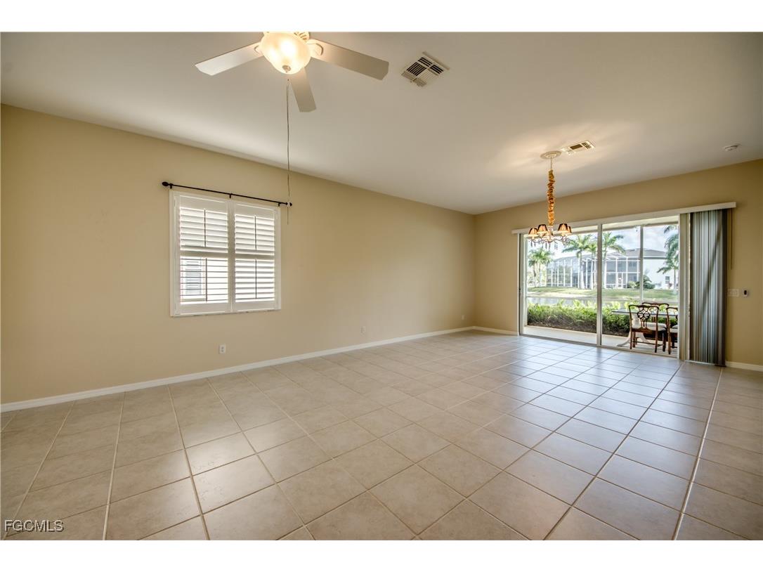 2667 Sunset Lake Drive Cape Coral FL 33909 2025012569 image5