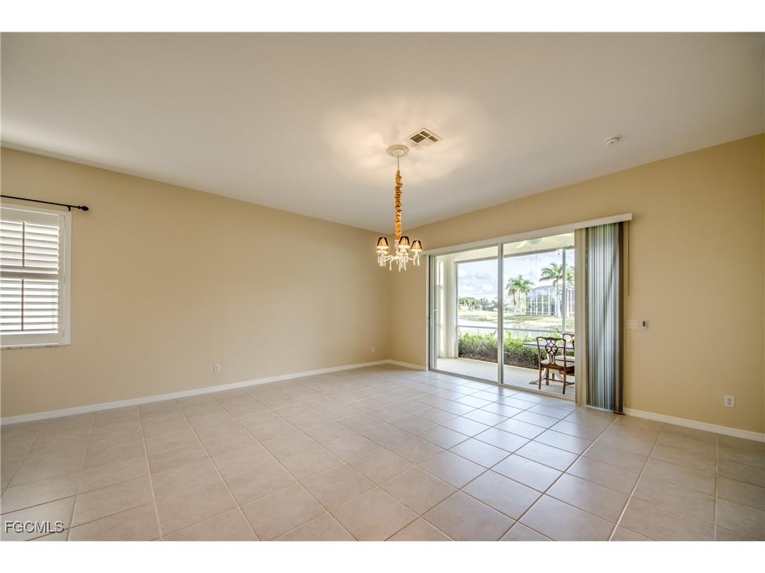 2667 Sunset Lake Drive Cape Coral FL 33909 2025012569 image9