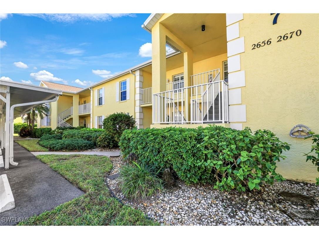 2668 Kings Lake Boulevard #203 Naples FL 34112 224098669 image1