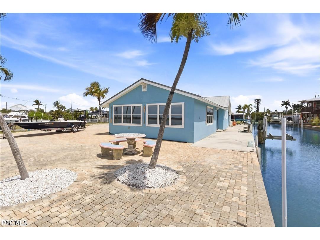 2669 Coco Plum Drive Matlacha FL 33993 2026023321 image2