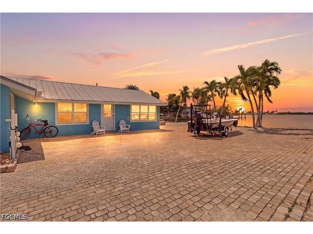2669 Coco Plum Drive Matlacha FL 33993 2026023321 image4