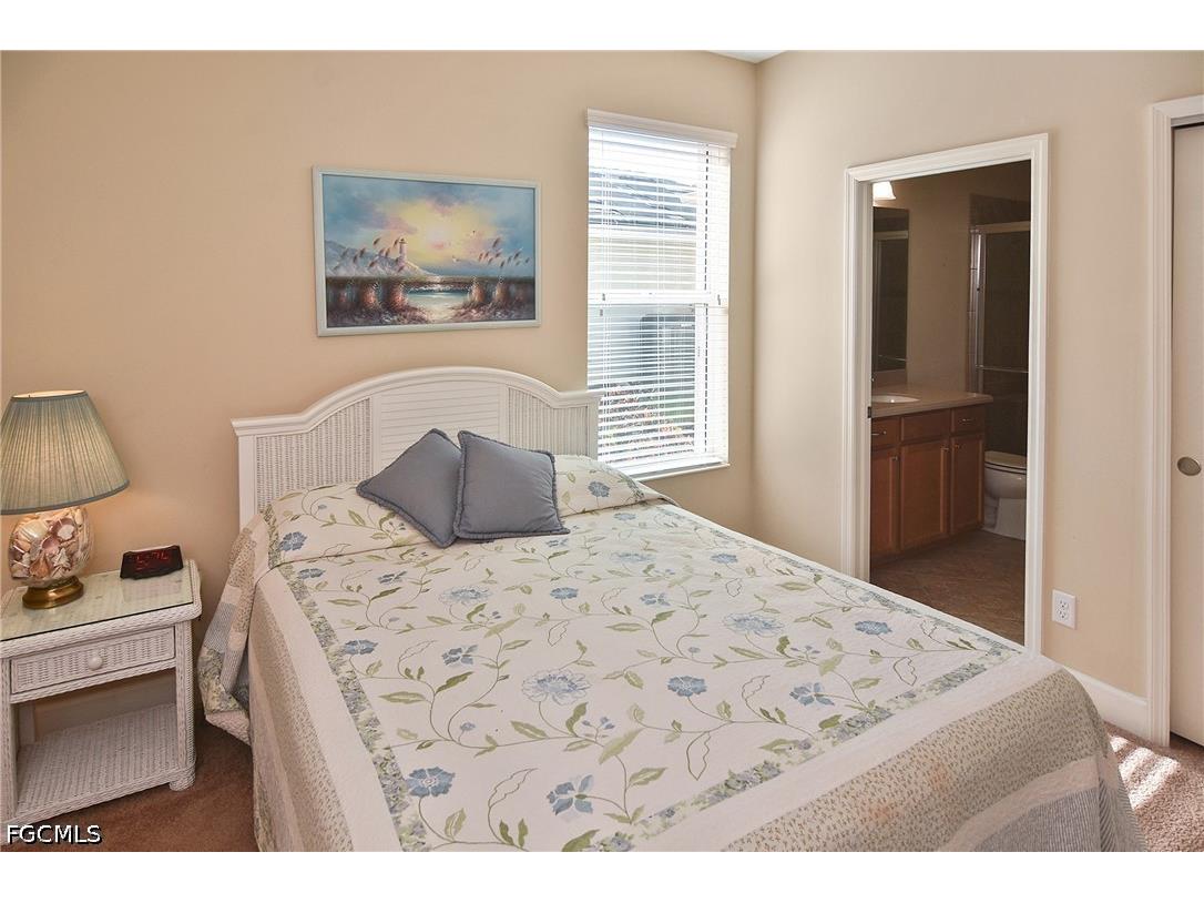 2669 Lambay Court Cape Coral FL 33991 2026028180 image23