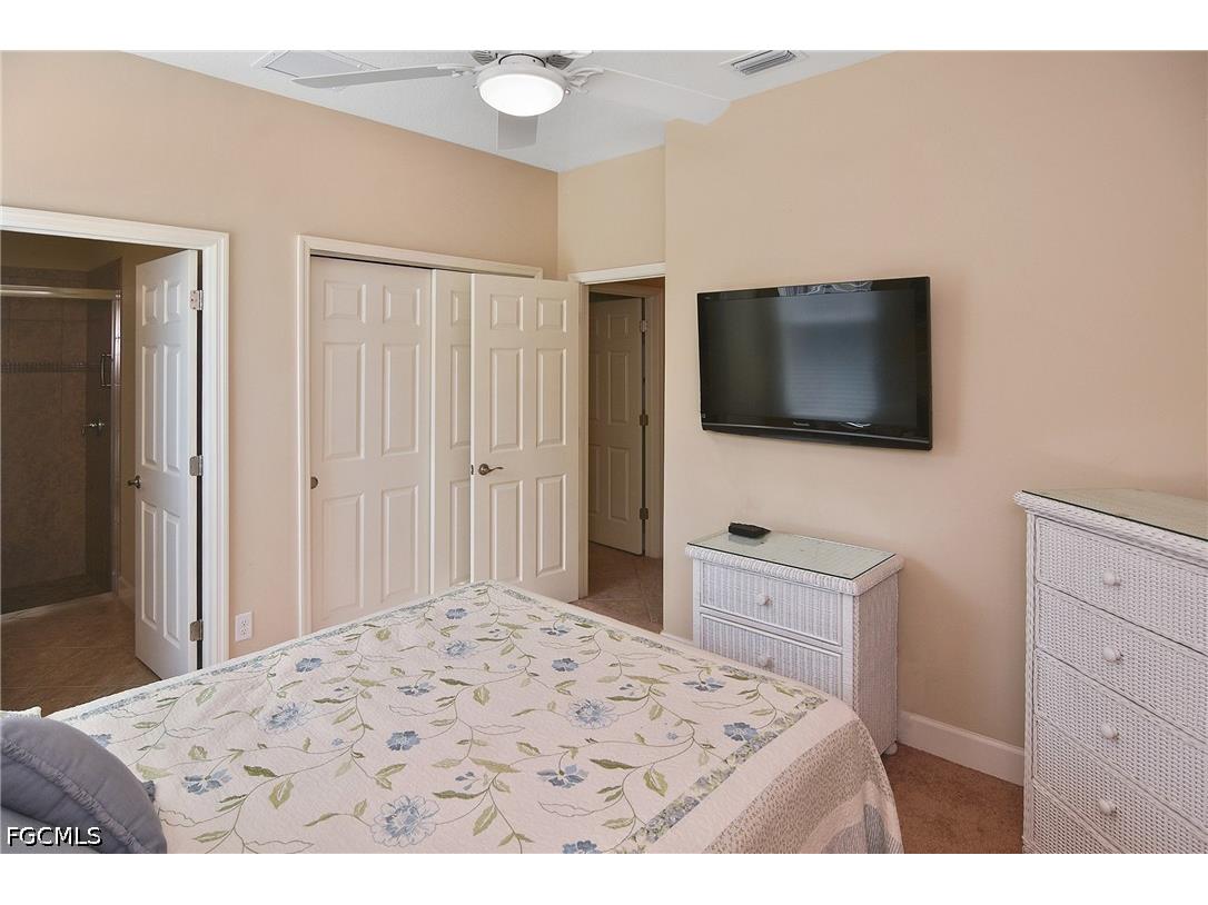 2669 Lambay Court Cape Coral FL 33991 2026028180 image24