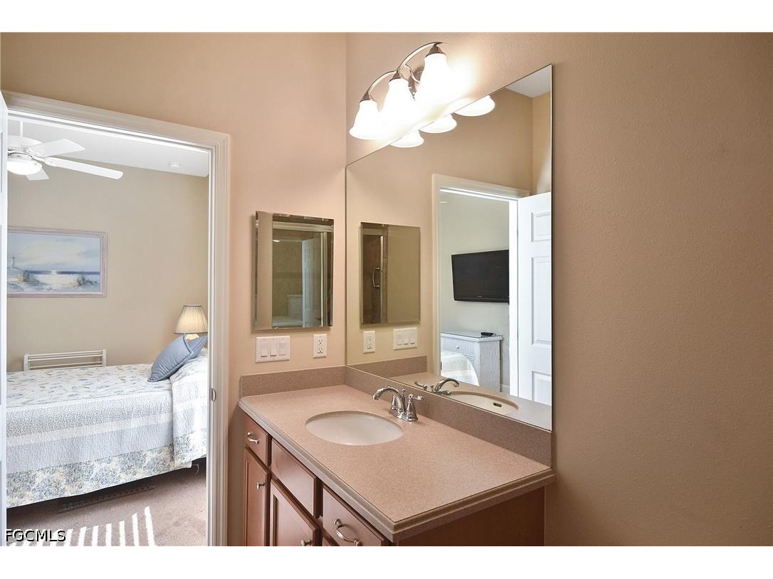 2669 Lambay Court Cape Coral FL 33991 2026028180 image25