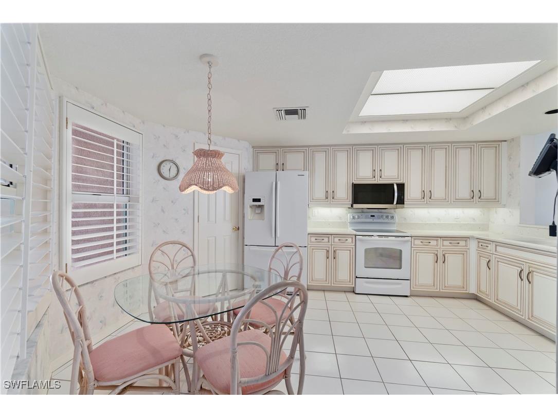 267 Barefoot Beach Boulevard #204 Bonita Springs FL 34134 225069696 image12