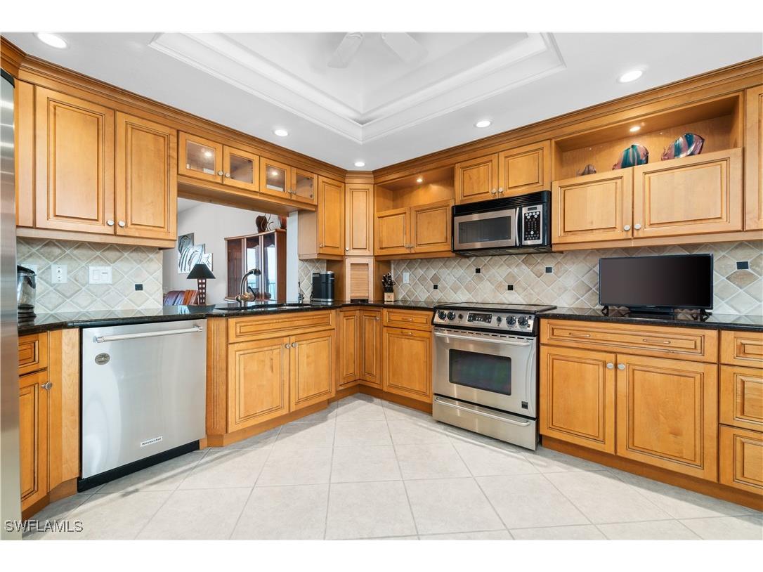 267 Barefoot Beach Boulevard #303 Bonita Springs FL 34134 225072282 image8