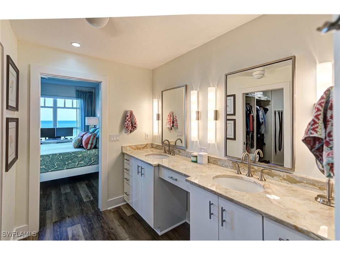 267 Barefoot Beach Boulevard #304 Bonita Springs FL 34134 226002487 image15