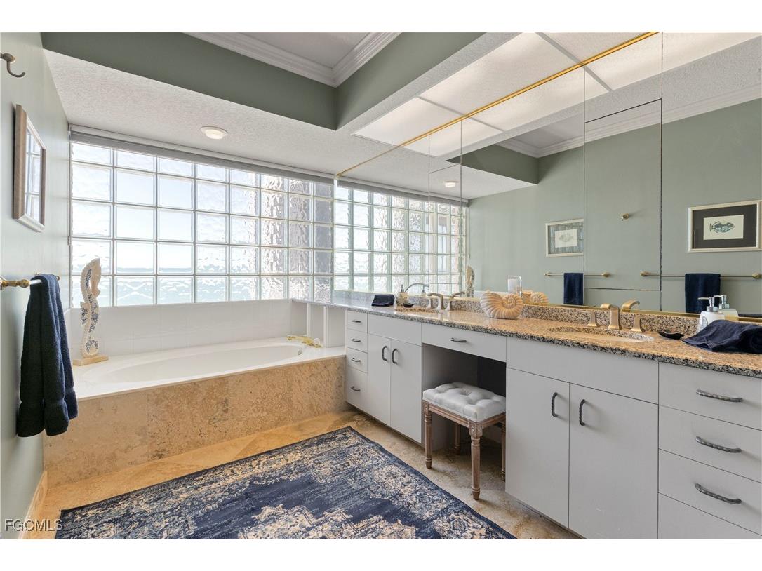 267 Barefoot Beach Boulevard #506 Bonita Springs FL 34134 2025014907 image14