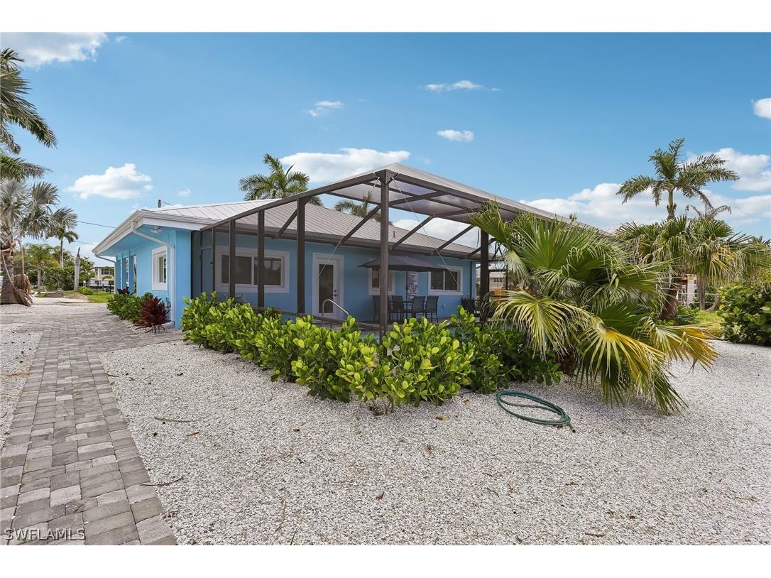 267 Flamingo Street Fort Myers Beach FL 33931 224062038 image26