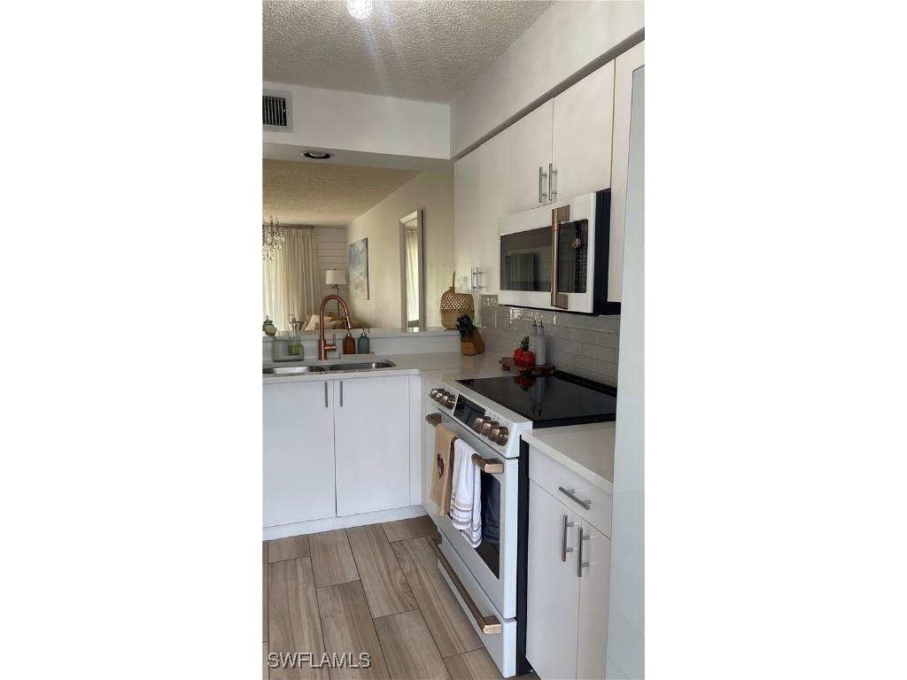 267 Quail Forest Boulevard #111 Naples FL 34105 225067875 image10