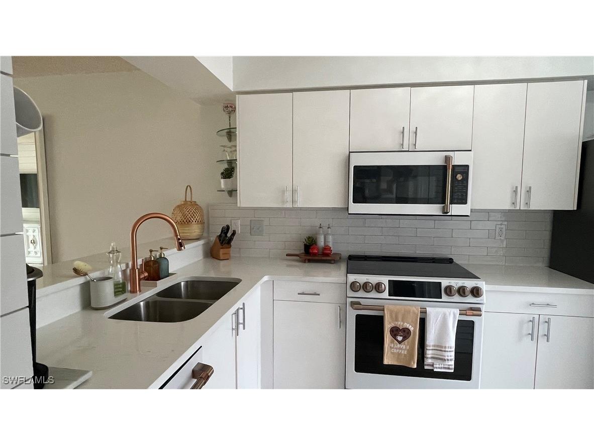 267 Quail Forest Boulevard #111 Naples FL 34105 225067875 image11