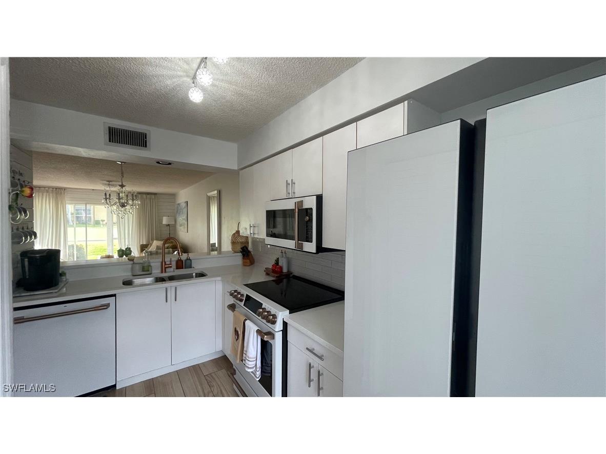 267 Quail Forest Boulevard #111 Naples FL 34105 225067875 image13