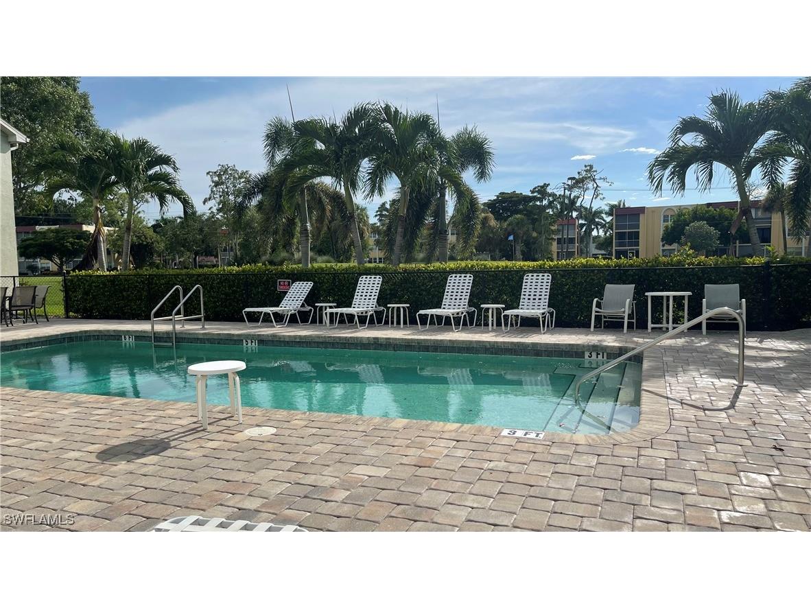 267 Quail Forest Boulevard #111 Naples FL 34105 225067875 image37