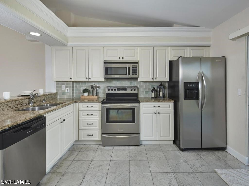 267 Quail Forest Boulevard #209 Naples FL 34105 226016752 image5