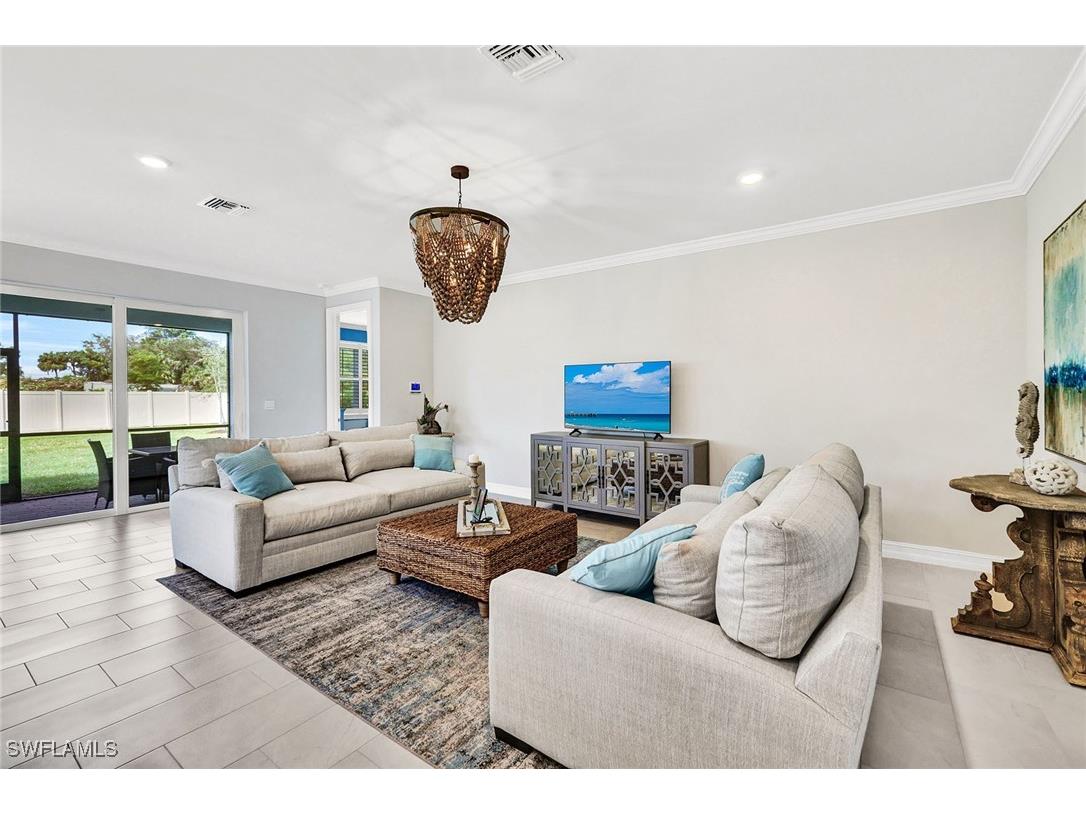 267 Tamarindo Lane Naples FL 34114 225065140 image2