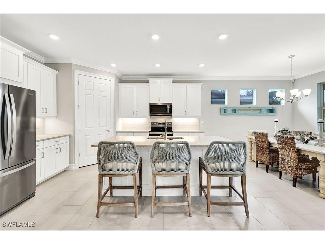 267 Tamarindo Lane Naples FL 34114 225065140 image3