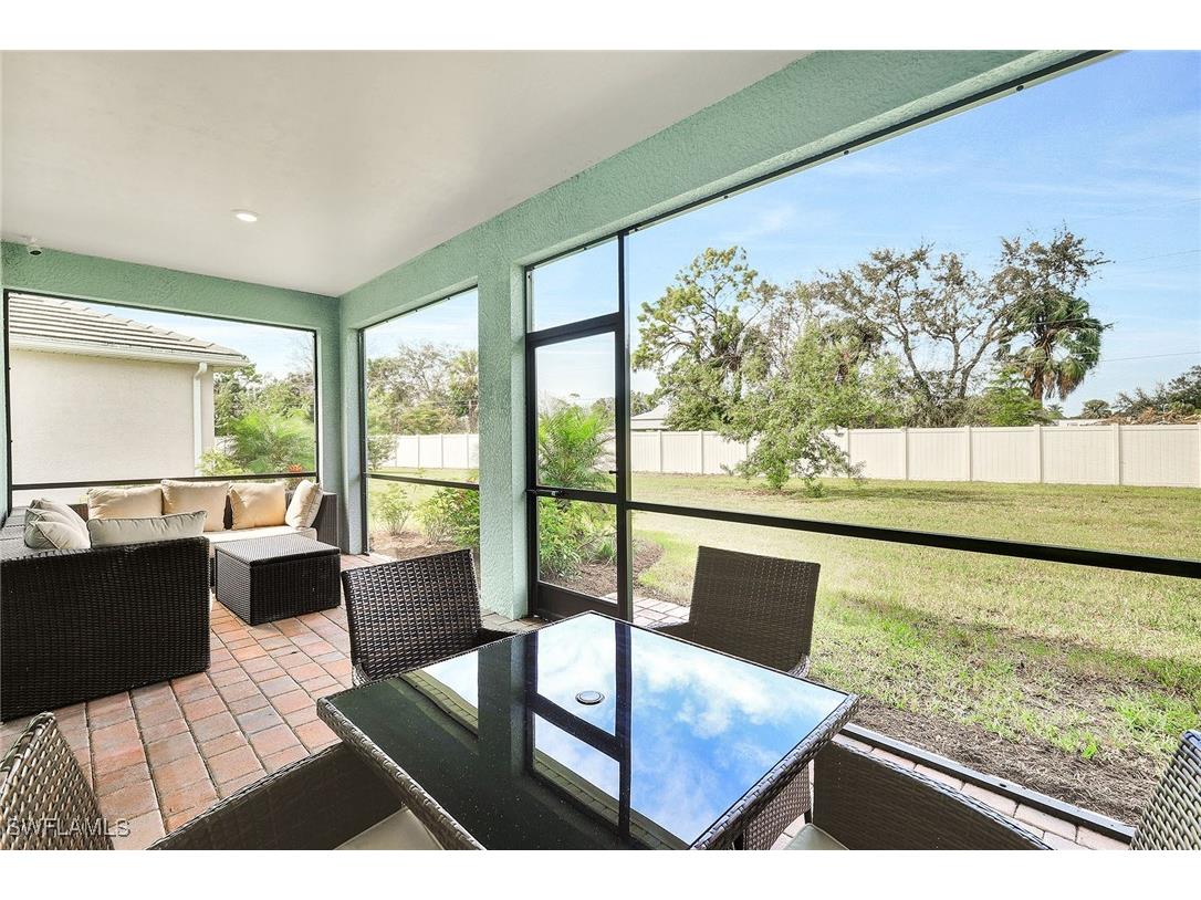 267 Tamarindo Lane Naples FL 34114 225065140 image6