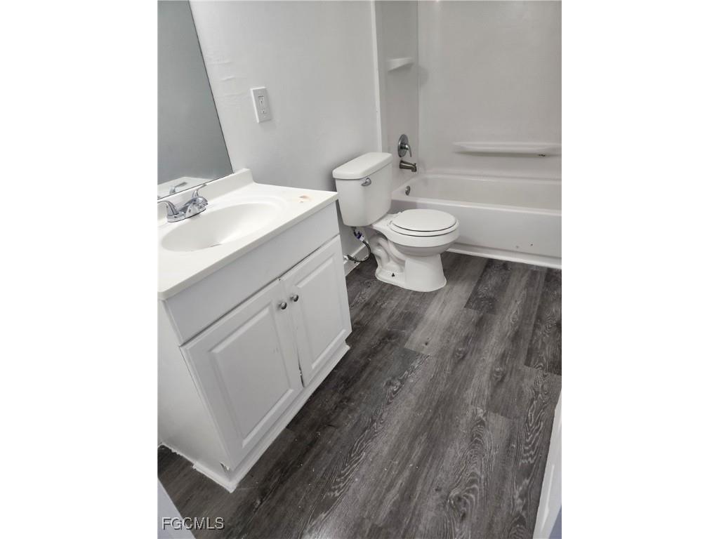 2670 Broadway #6 Fort Myers FL 33901 2025025864 image10