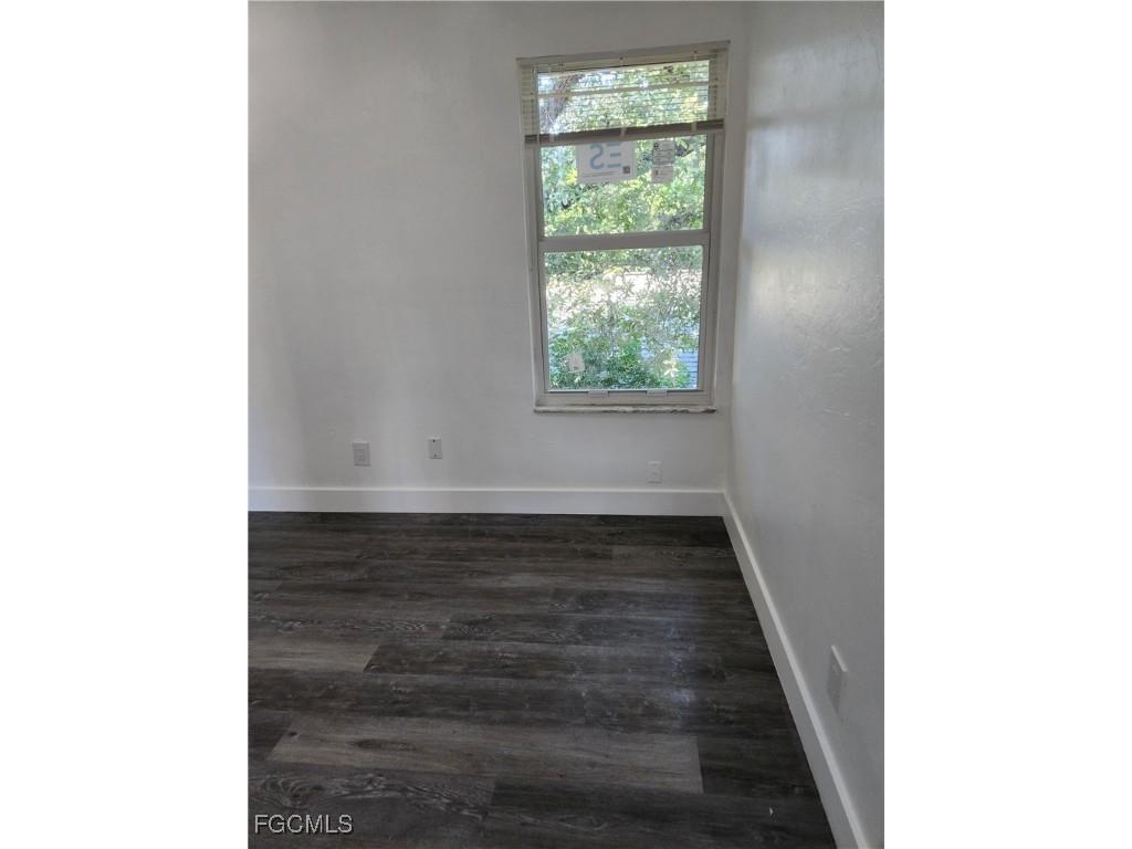 2670 Broadway #6 Fort Myers FL 33901 2025025864 image4