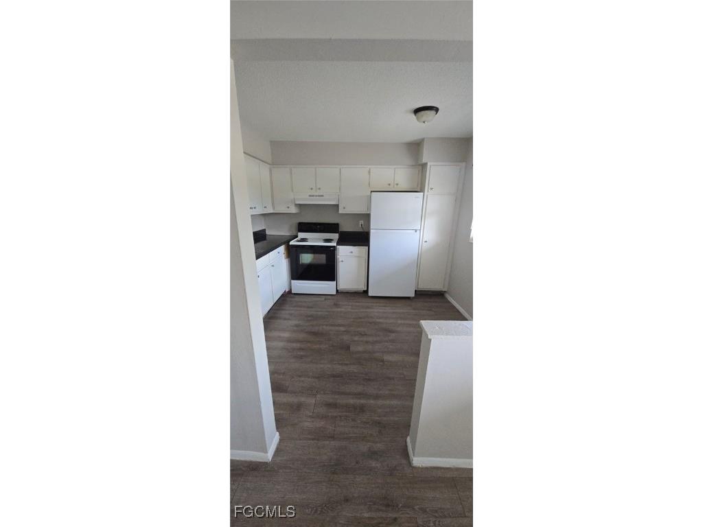 2670 Broadway #8 Fort Myers FL 33901 2026004710 image1