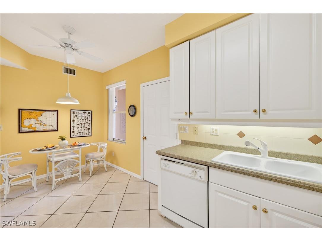 2670 Creek Lane #102 Naples FL 34119 226006238 image21