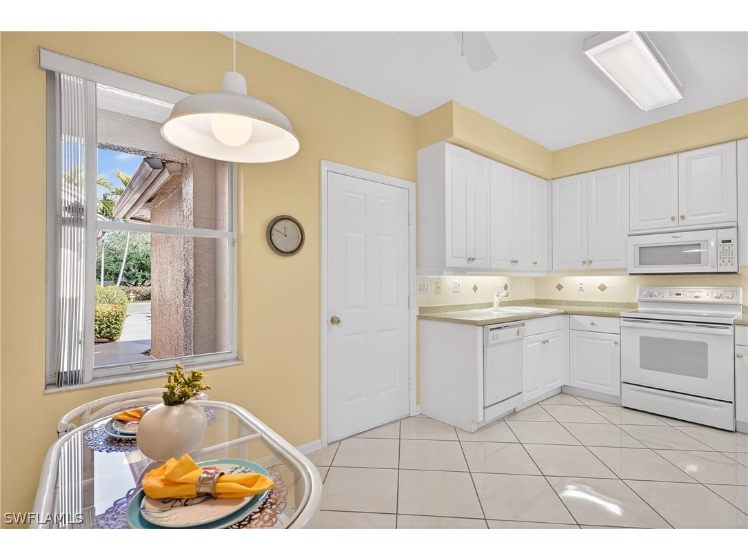 2670 Creek Lane #102 Naples FL 34119 226006238 image23