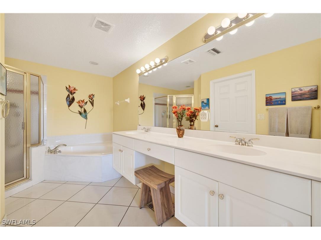 2670 Creek Lane #102 Naples FL 34119 226006238 image37