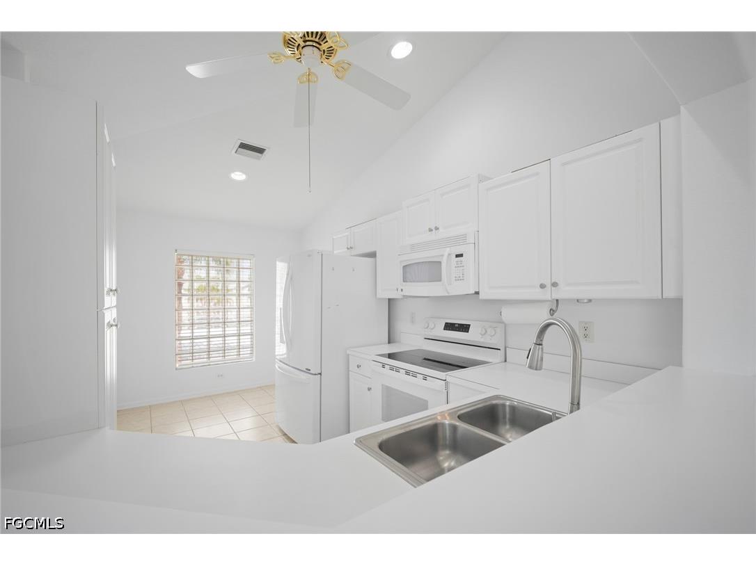 26705 Little John Court #56 Bonita Springs FL 34135 2026020666 image8