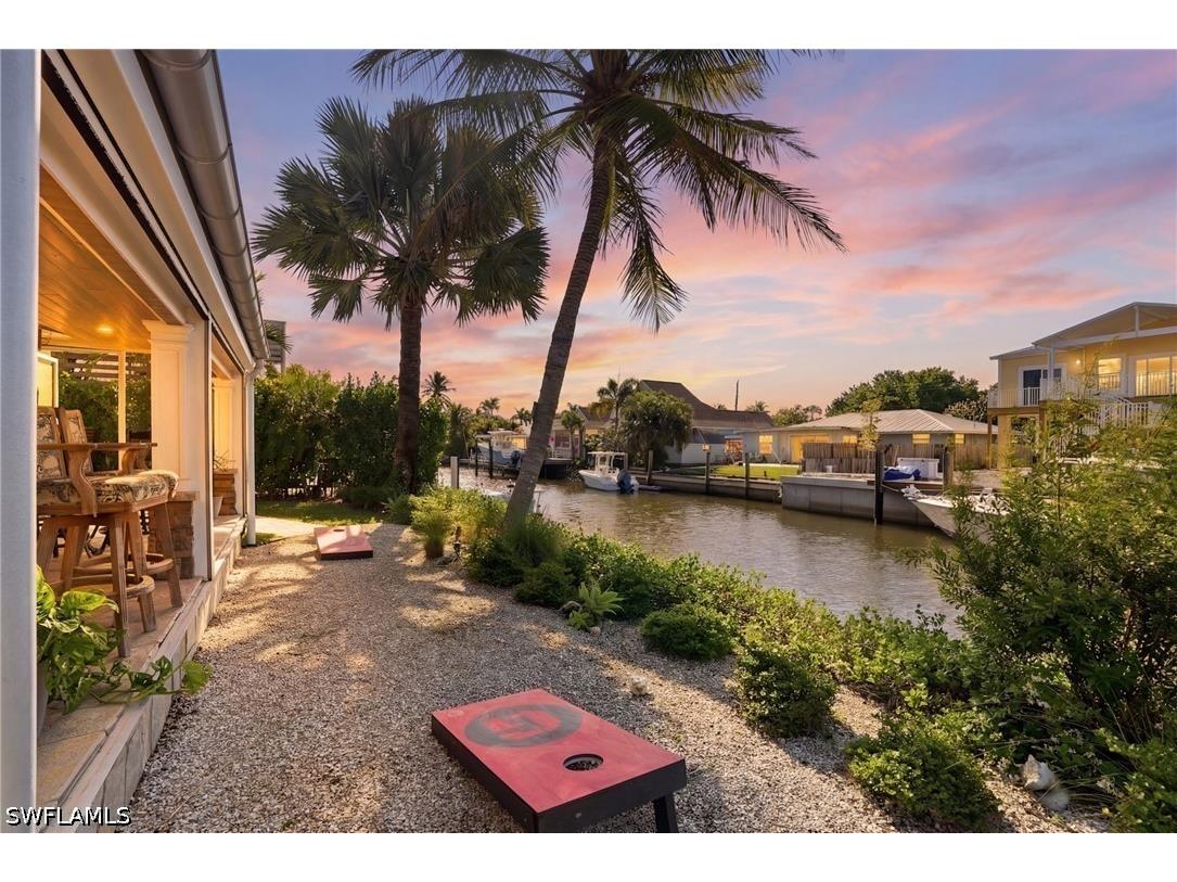 2672 Gulfview Drive Naples FL 34112 226001253 image1