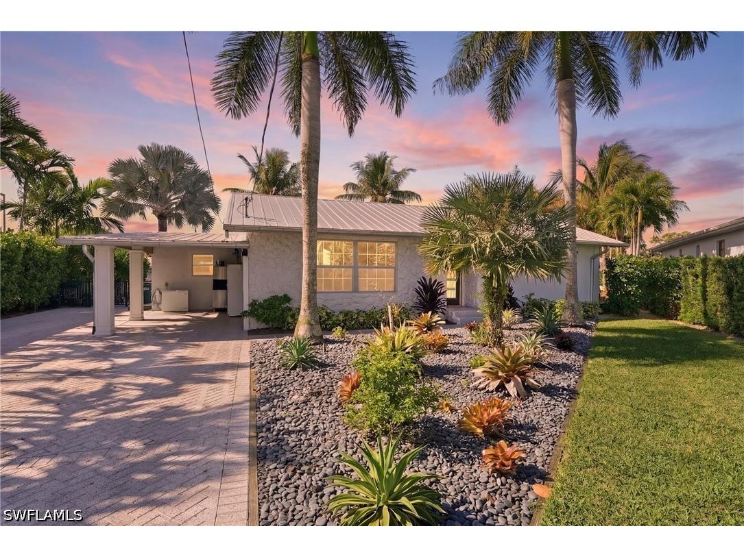 2672 Gulfview Drive Naples FL 34112 226001253 image2