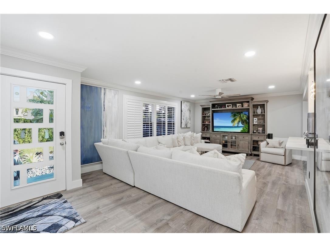 2672 Gulfview Drive Naples FL 34112 226001253 image7