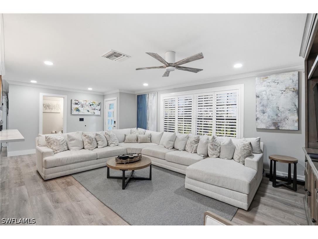 2672 Gulfview Drive Naples FL 34112 226001253 image8