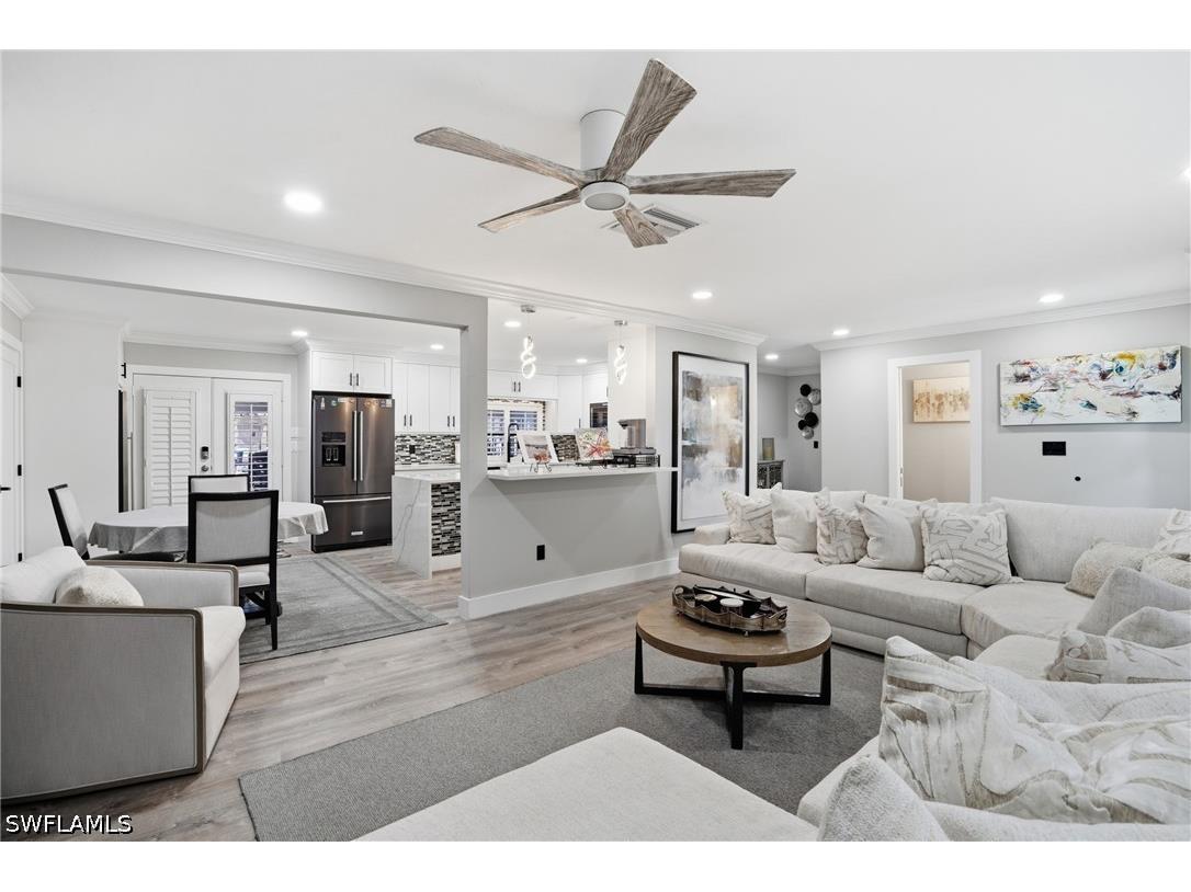 2672 Gulfview Drive Naples FL 34112 226001253 image9