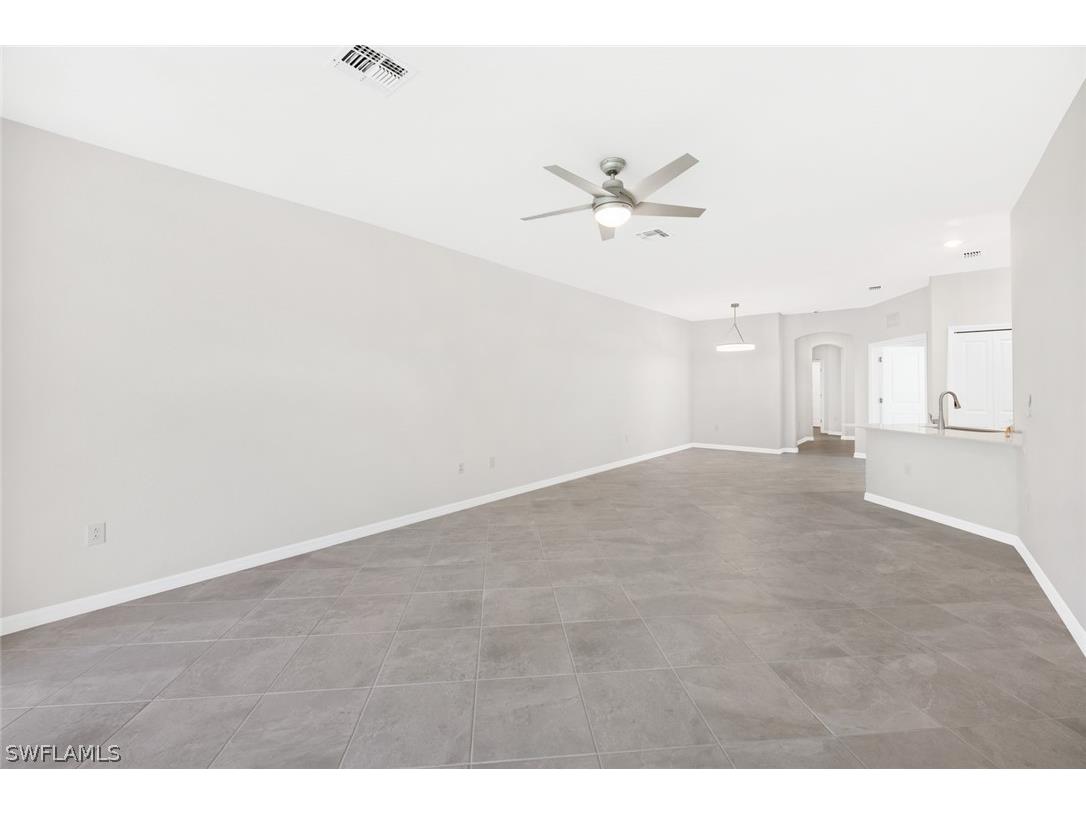 2672 Vine Avenue Naples FL 34120 226011107 image14