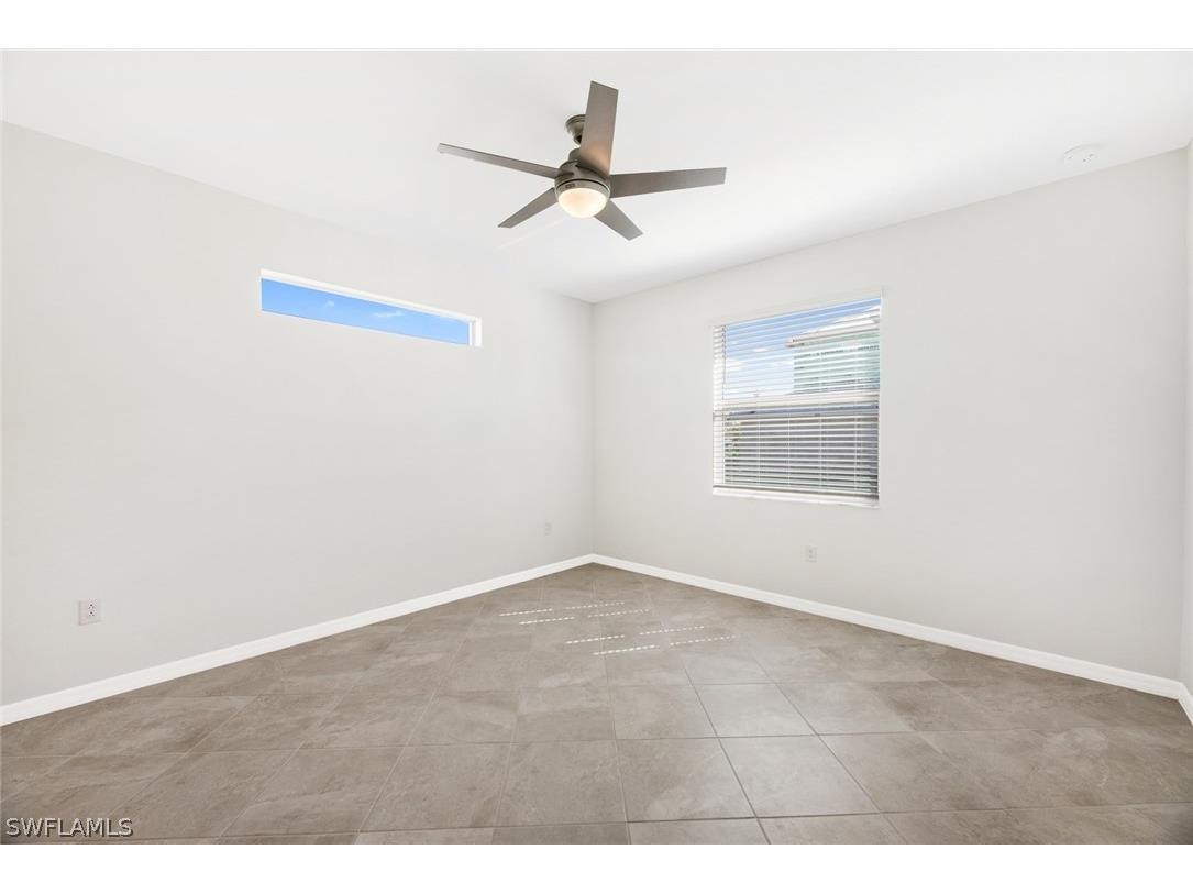 2672 Vine Avenue Naples FL 34120 226011107 image20